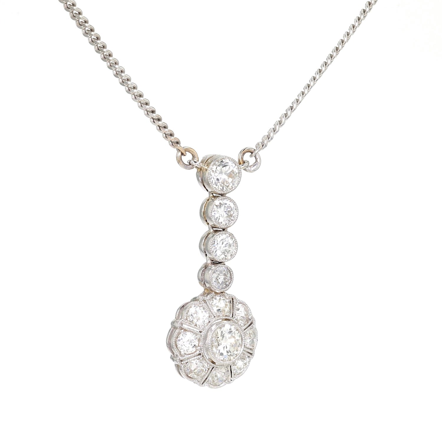 Art Deco and vintage necklace in 585 white gold with approx. 1.4 ct diamonds, hanging turned to the right