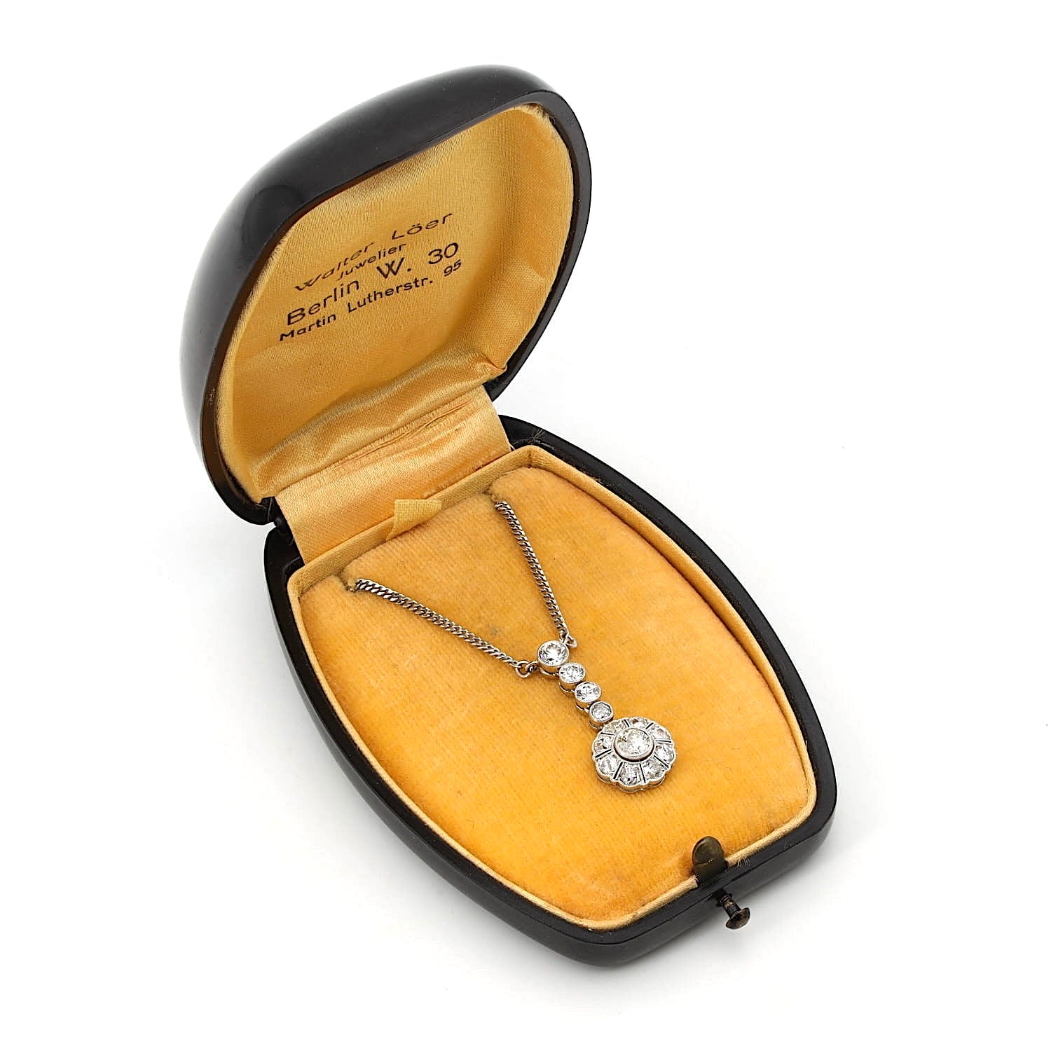 Art Deco and vintage necklace in 585 white gold with approx. 1.4 ct diamonds, in a box