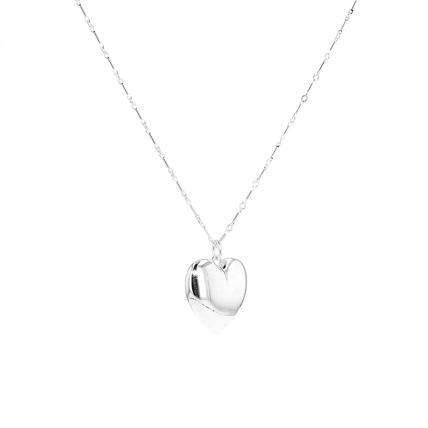 Tiffany & Co. Pendant and chain in 925 silver, hanging turned to the right