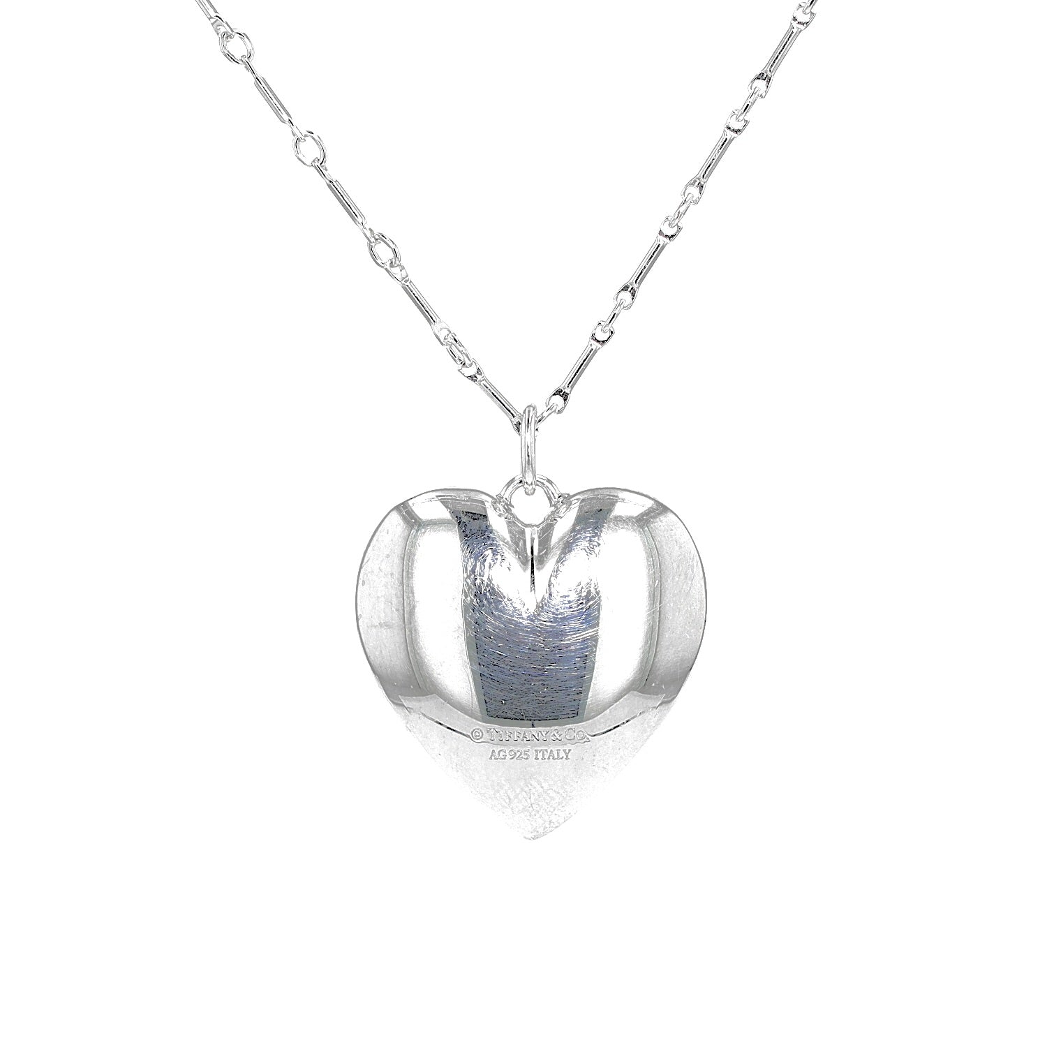 Tiffany & Co. Pendant and chain in 925 silver, hanging frontally