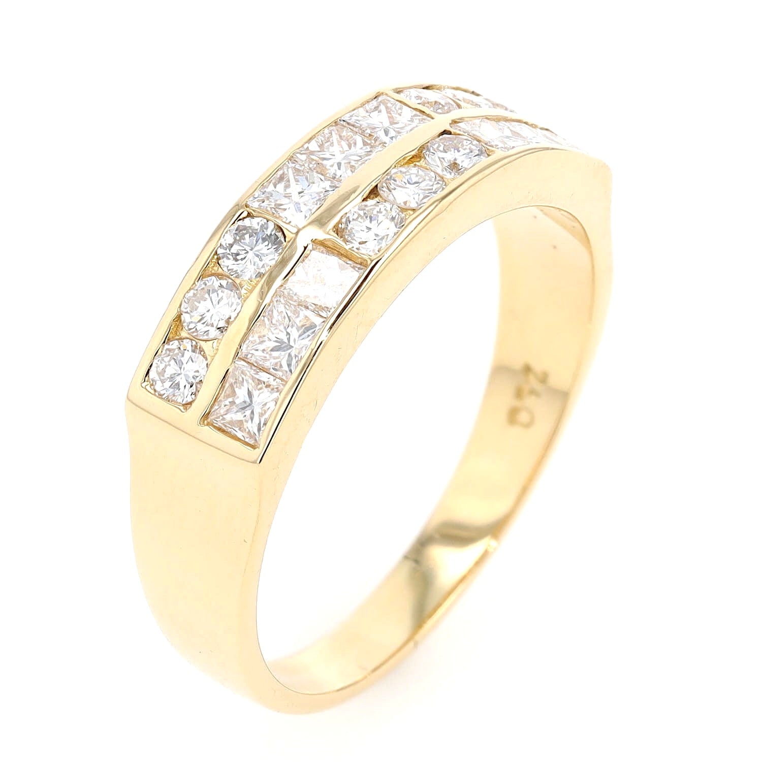 Ring in 750 yellow gold with brilliants and diamonds, standing