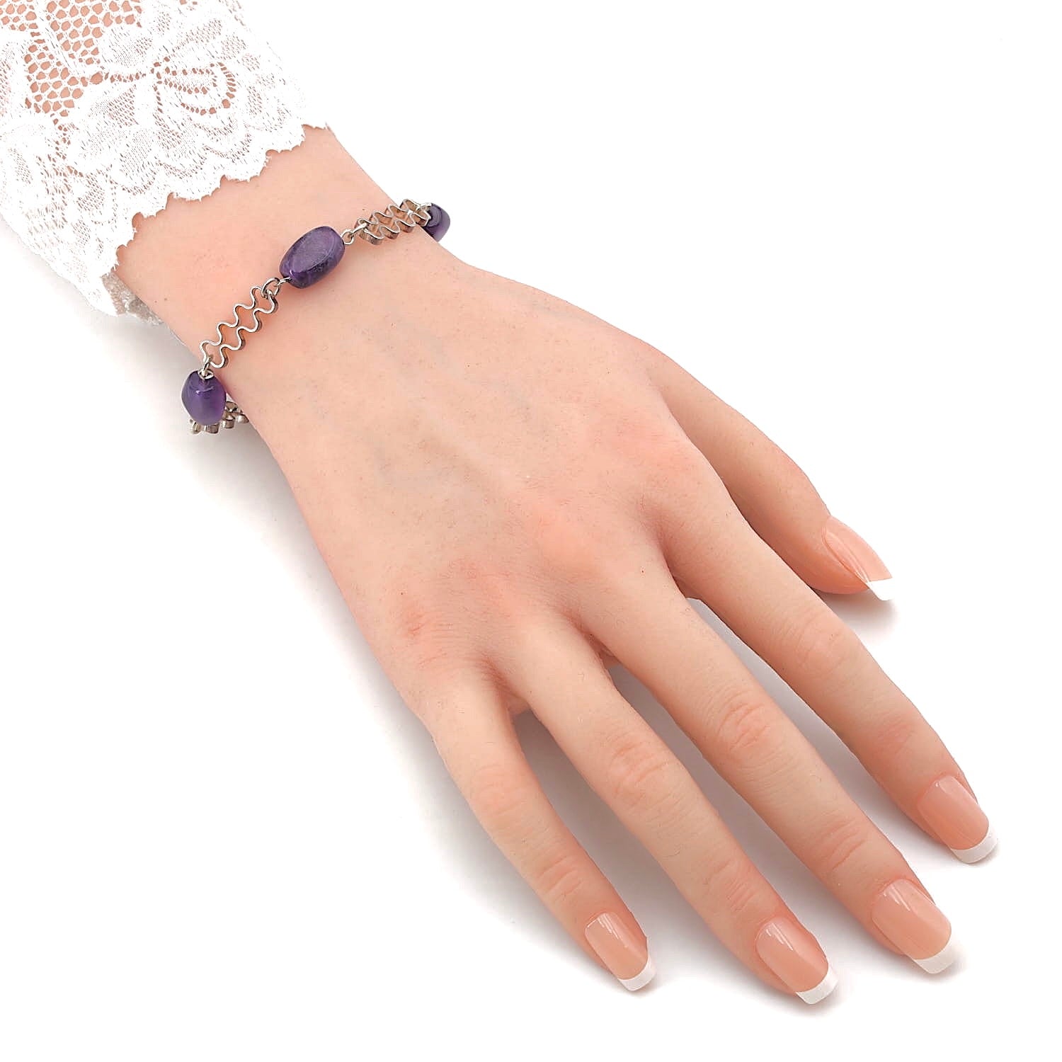 Bracelet in 835 silver with amethysts, on the arm