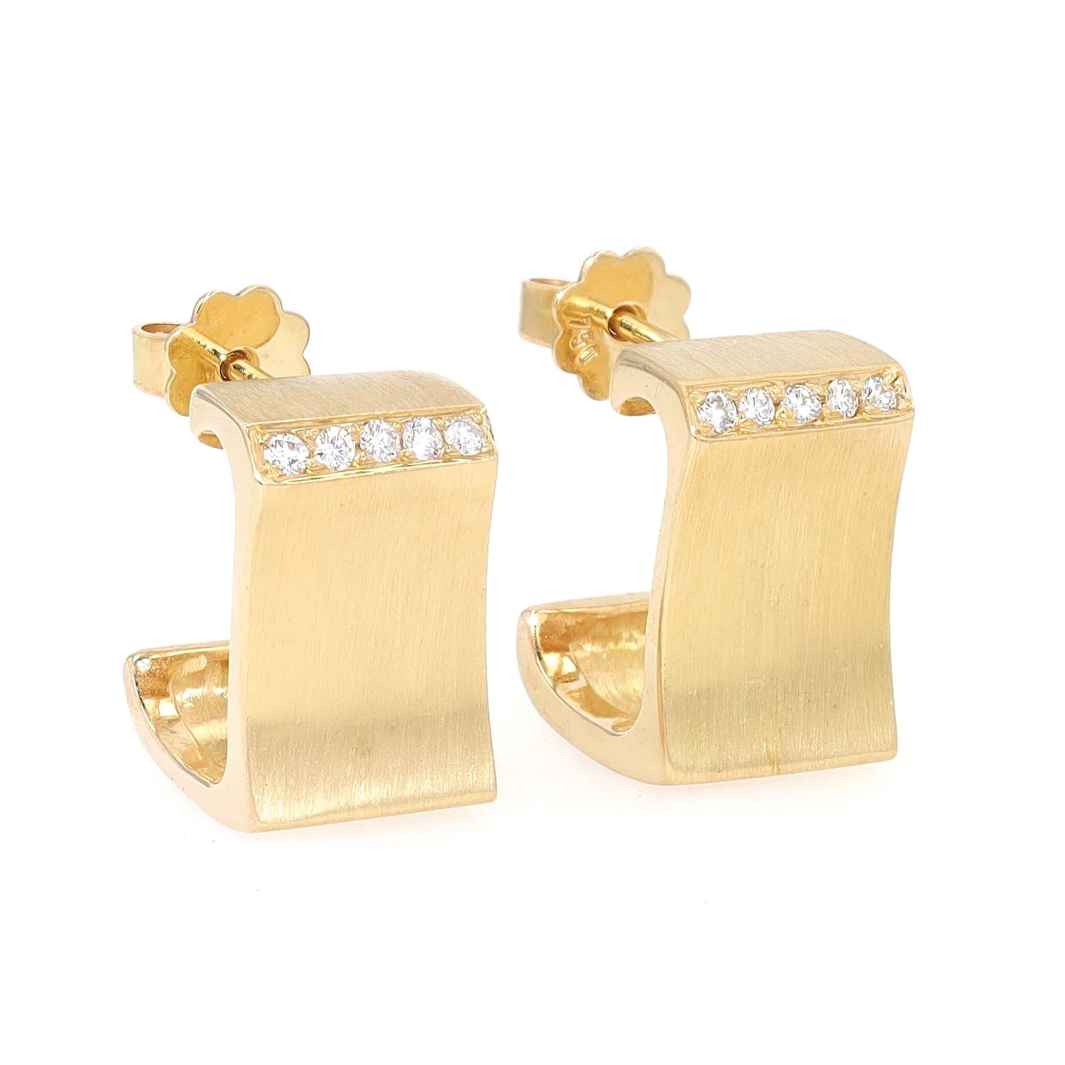 Stud earrings in 750 yellow gold with brilliants , turned upright to the right