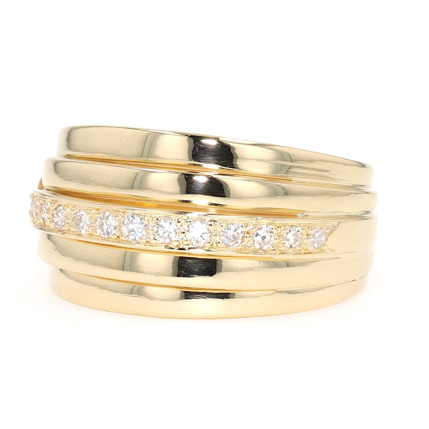 Ring in 750 yellow gold with brilliants and diamonds, turned horizontally to the left