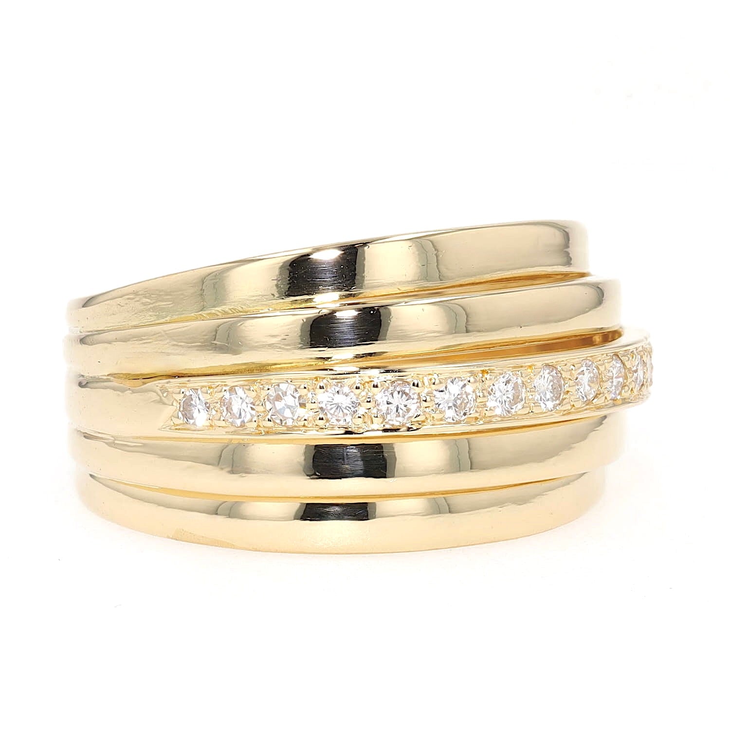 Ring in 750 yellow gold with brilliants and diamonds, turned horizontally to the right