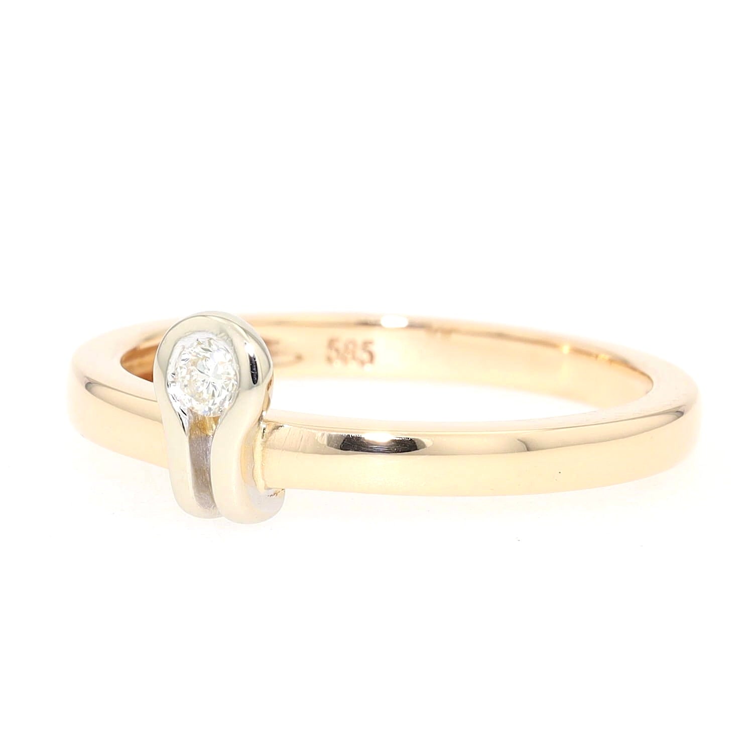 585 yellow gold ring with a brilliants, turned horizontally to the left