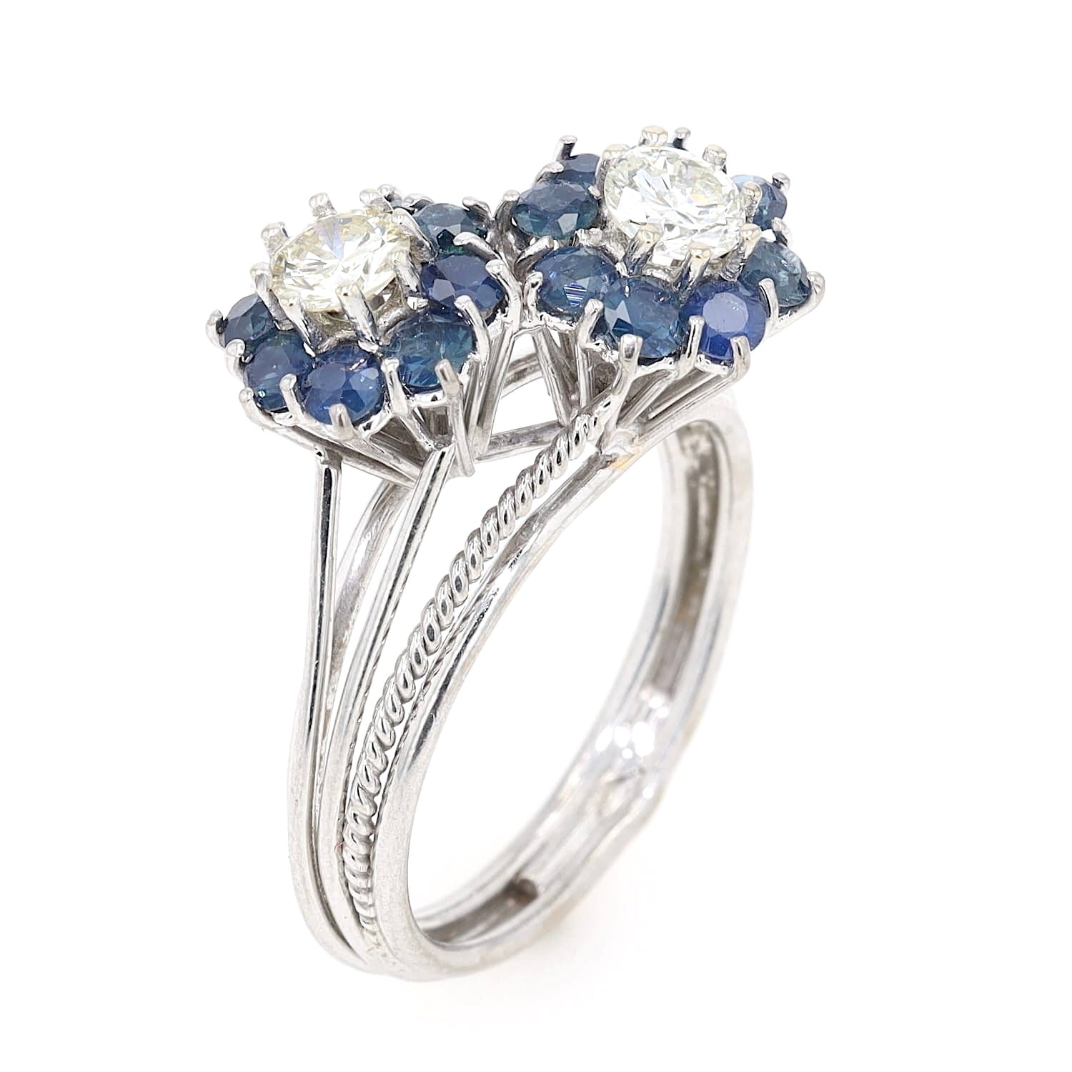 Vintage ring in 750 white gold with brilliants and blue sapphires, standing