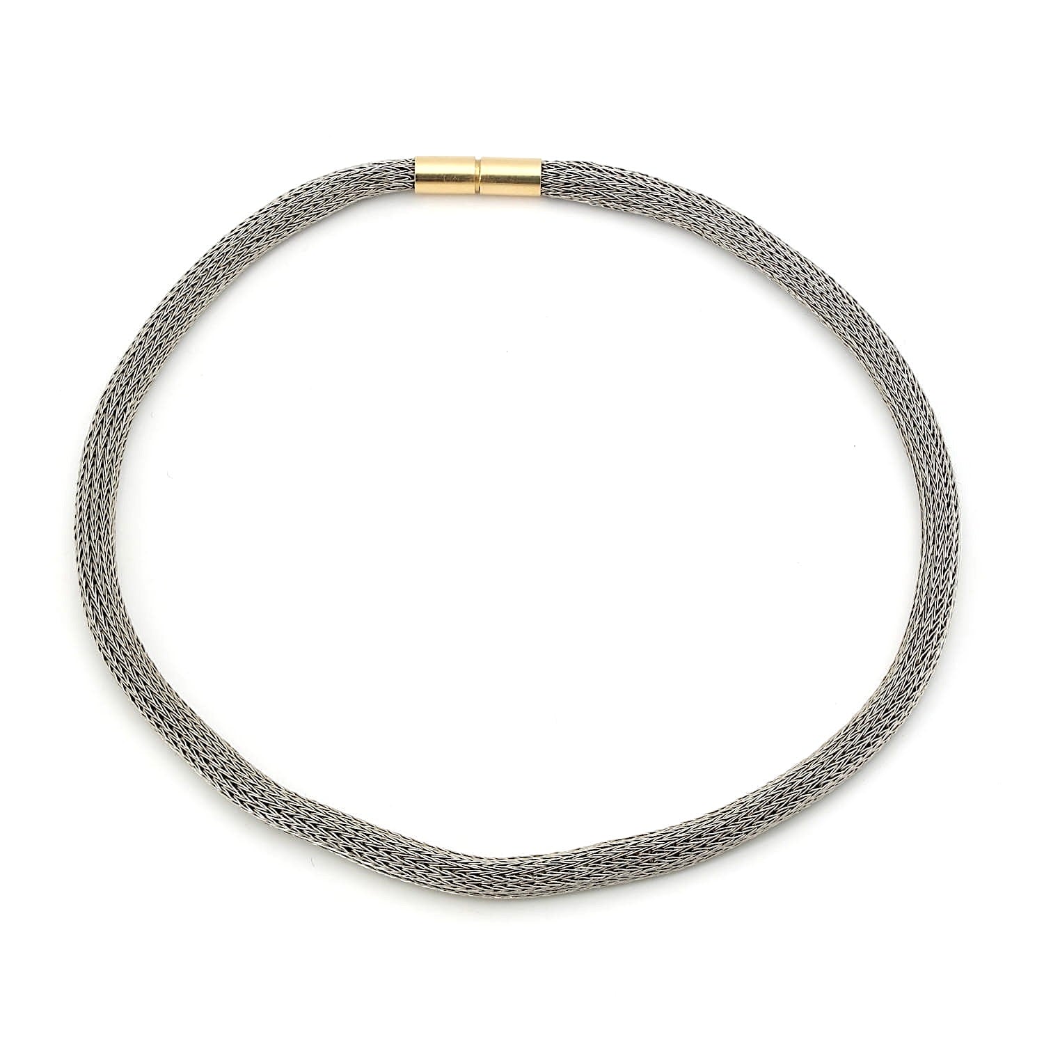 Palladium knitted chain with a lock in 750 yellow gold, horizontal top view